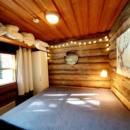 木屋 Kelorinne Ladun Ja Jaerven Laeheisyydessae